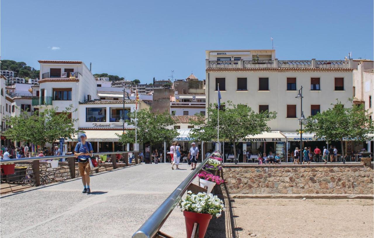 2 Bedroom Amazing Apartment In Tossa De Mar Exterior photo